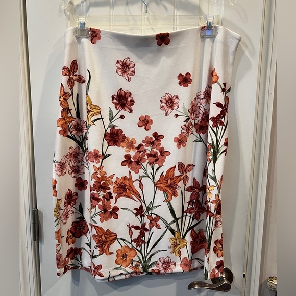 Roz & Ali White Pink Floral Skirt Sz 2x - Picture 1 of 2